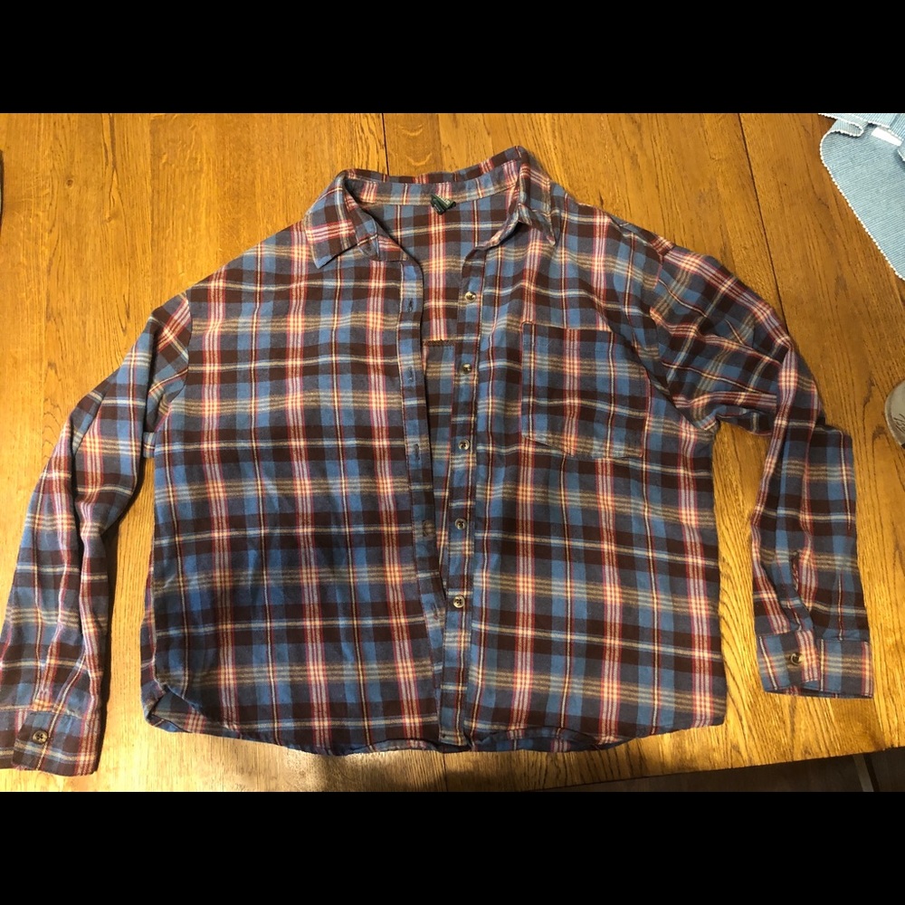 Button up flannel - Picture 3 of 5